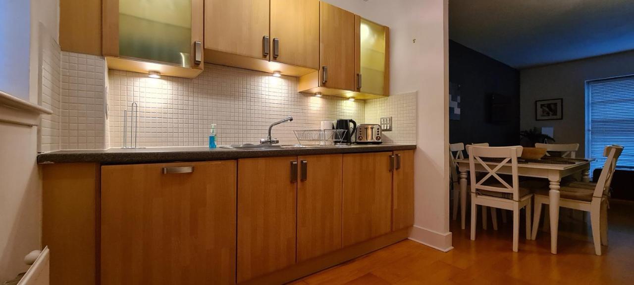 Pass The Keys Spacious 3Beds Flat Near City Centre - Free Parking Εδιμβούργο Εξωτερικό φωτογραφία